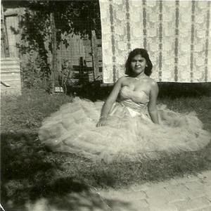 Meet your Posher, Isabel